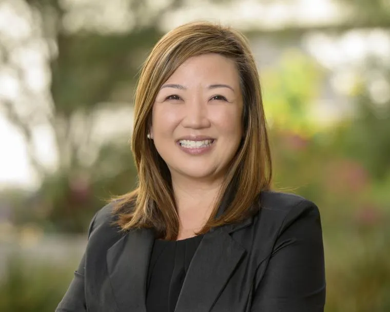 Portrait of Joyce Lee-Iannotti